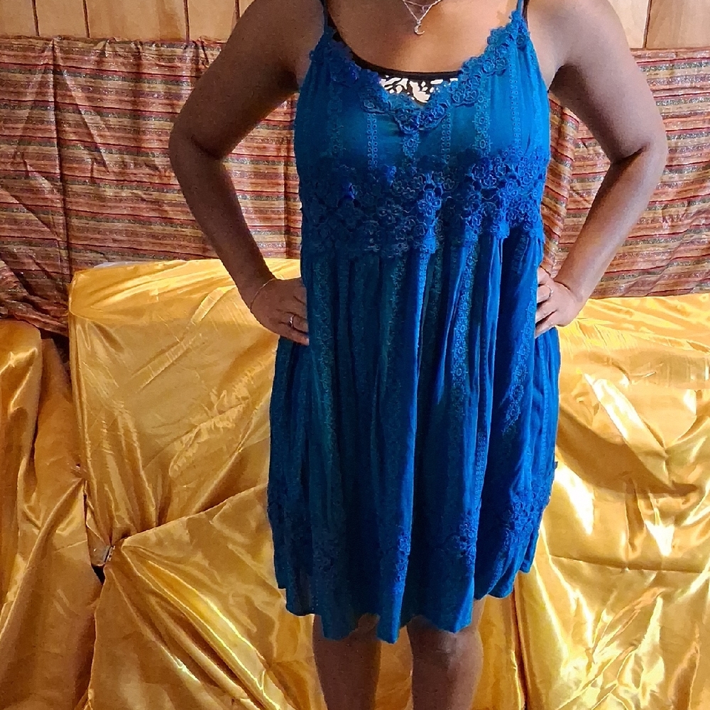 Taylor & Sage Blue Lace Mini Dress